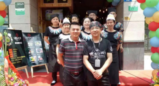 細節決定品質，十秒到米線對每一位加盟商負責