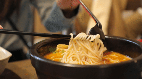 圓十秒到過橋米線加盟店的運(yùn)作優(yōu)勢體現(xiàn)在哪？