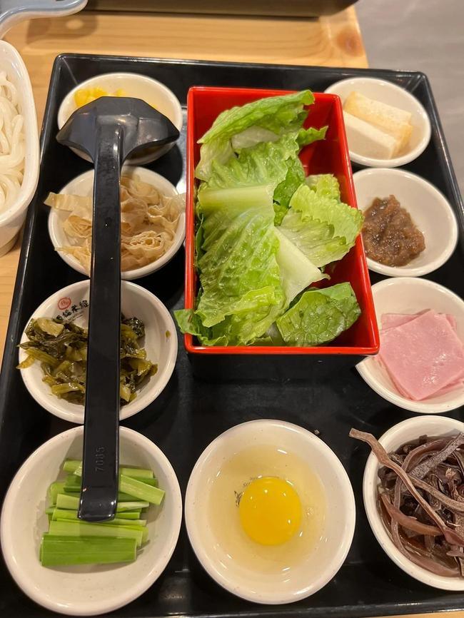 十秒到云南過橋米線告訴你，特色云南過橋米線加盟店如何進行差異化經營